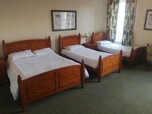 Family Room | Individually furnished, desk, free WiFi, bed sheets - Windsor Hotel (Whitley Bay)