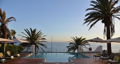 Courtyard Hotel Gqeberha