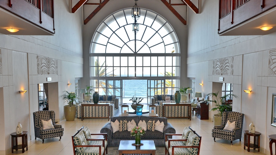 Courtyard Hotel Gqeberha