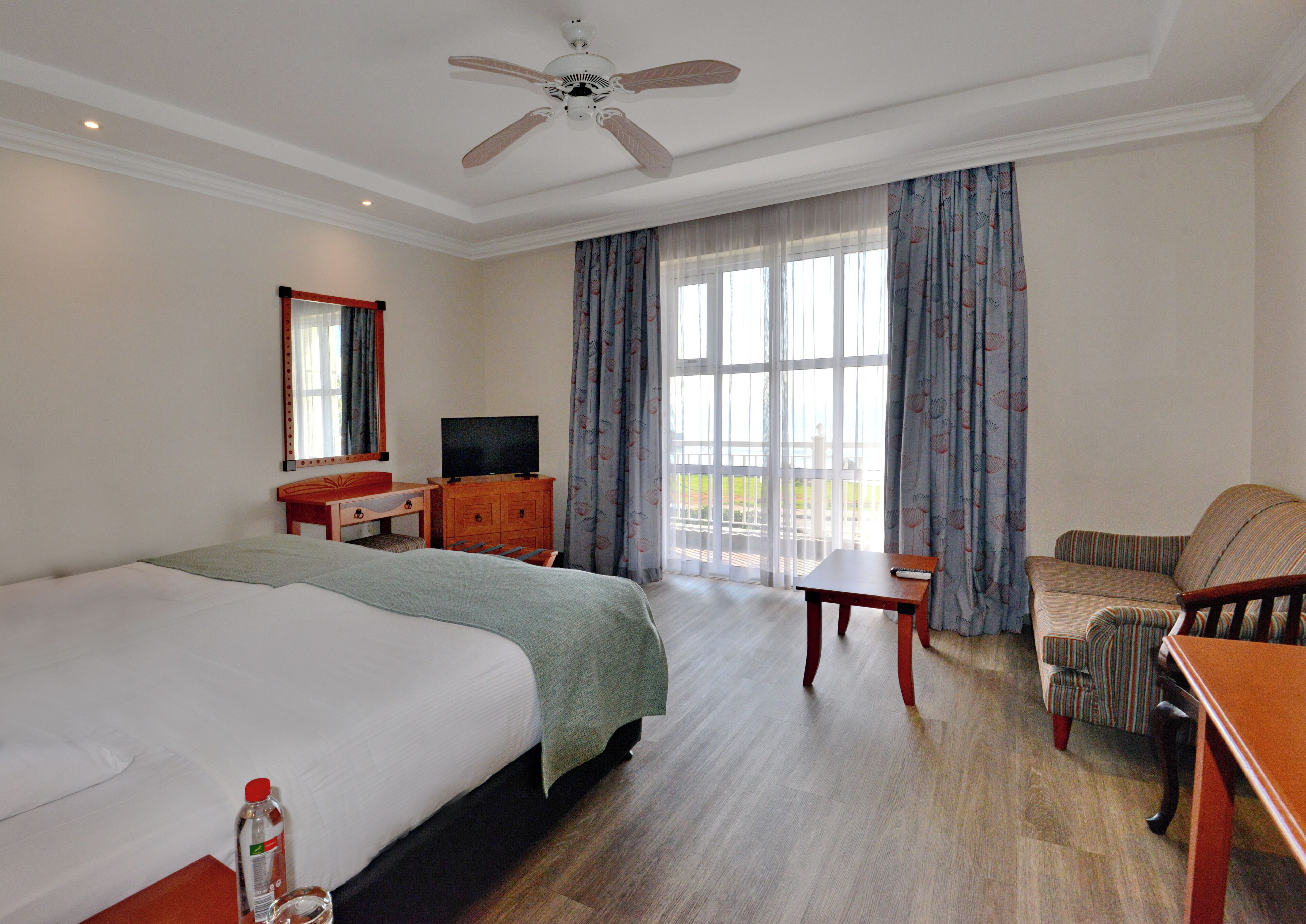 1 bedroom, premium bedding, select comfort beds, in-room safe