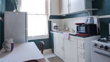 Deluxe 2 Bedroom Suite with Balcony: The William Bell (2nd Floor) | Private kitchen | Mini-fridge