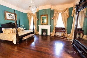 1 bedroom, premium bedding, individually decorated