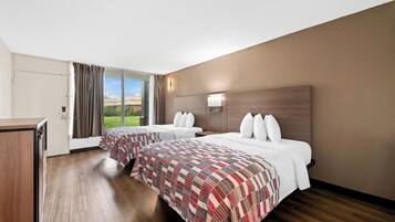 Deluxe Room, 2 Double Beds, Non Smoking