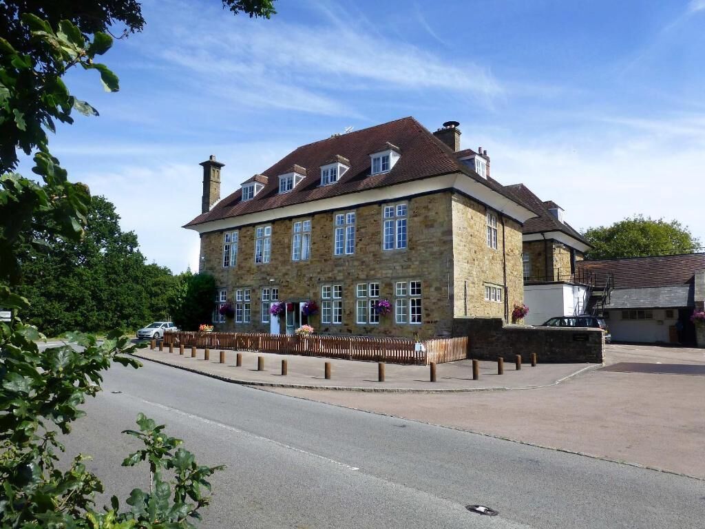 in-room safe, iron/ironing board, free wifi, bed sheets