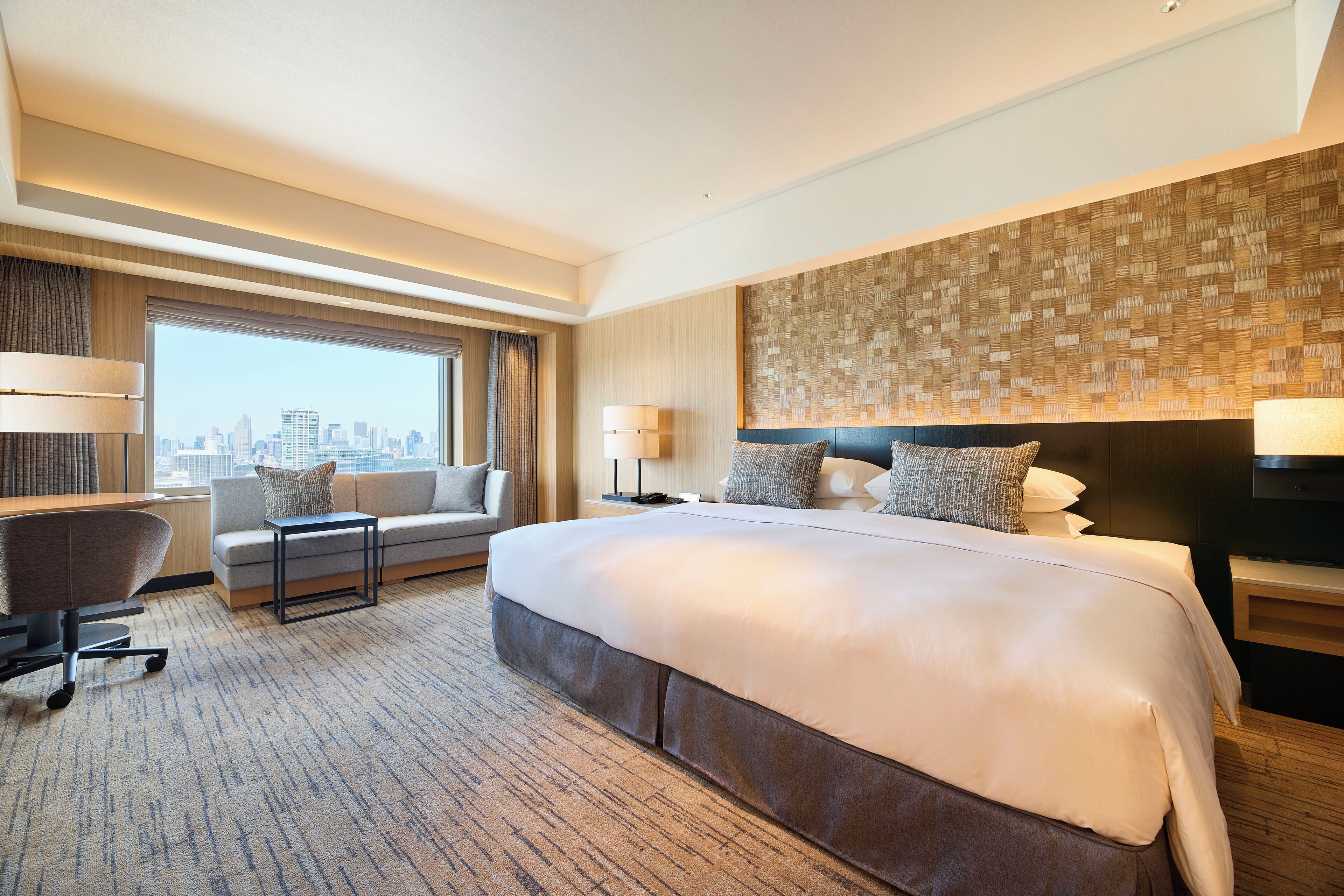 Comfort kamer, niet-roken (Comfort Corner King) | Luxe beddengoed, donsdekens, een minibar, een kluis op de kamer