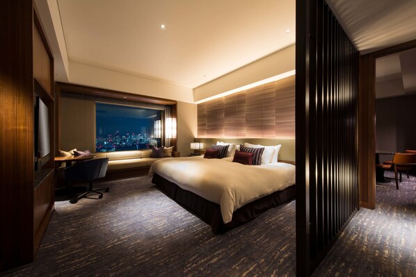 Premium bedding, down comforters, minibar, in-room safe - Cerulean Tower Tokyu Hotel (Tokyo)