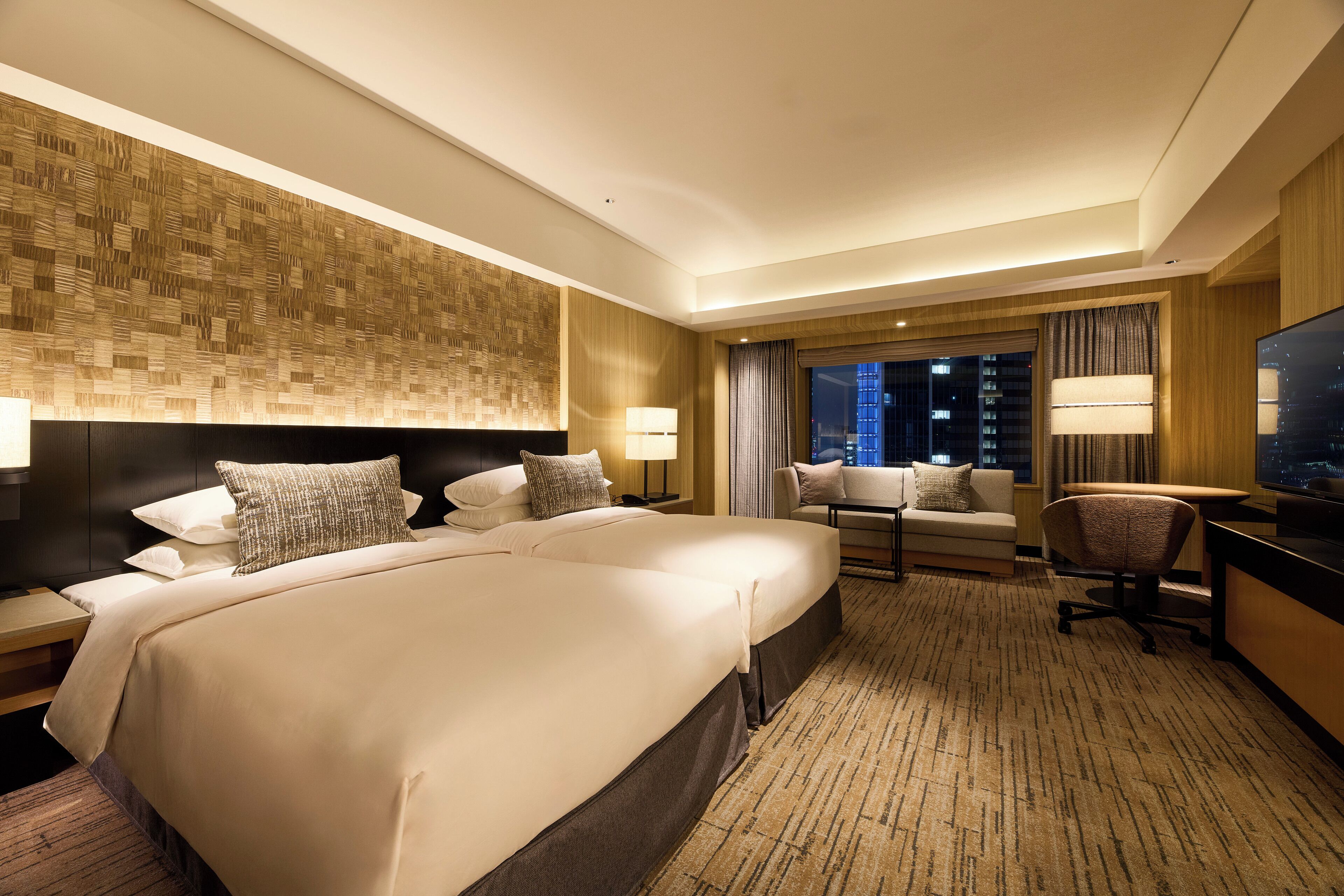 Comfort kamer, niet-roken (Comfort Corner Twin) | Luxe beddengoed, donsdekens, een minibar, een kluis op de kamer