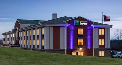 Holiday Inn Express & Suites East Greenbush (Albany-Skyline), an IHG Hotel