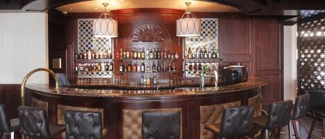 Bar (en la propiedad)