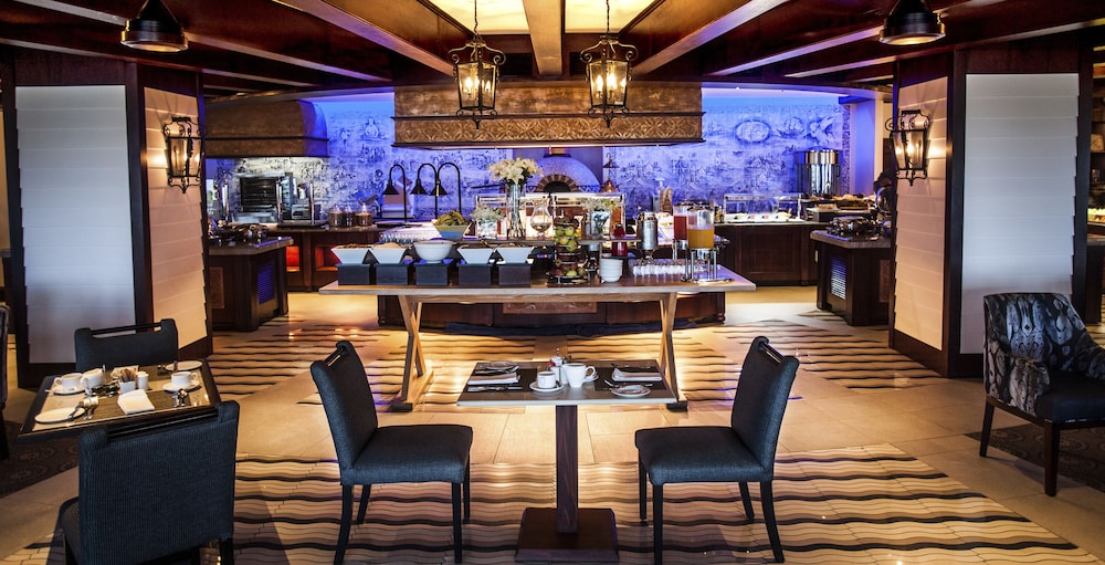 Southern Sun Maputo by null