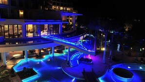 Outdoor pool - Ocean View Resort Yalong Bay (former Holiday inn Y (Sanya)