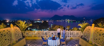 The Lalit Laxmi Vilas Palace