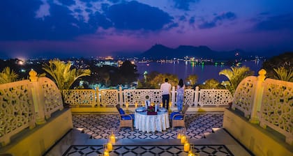 The Lalit Laxmi Vilas Palace