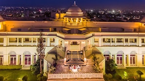 Cảnh từ trên cao