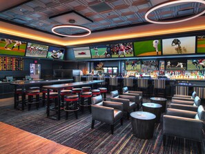 2 か所のバー / ラウンジ