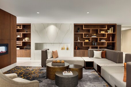 Crowne Plaza Toronto Airport, an IHG Hotel - Image 37