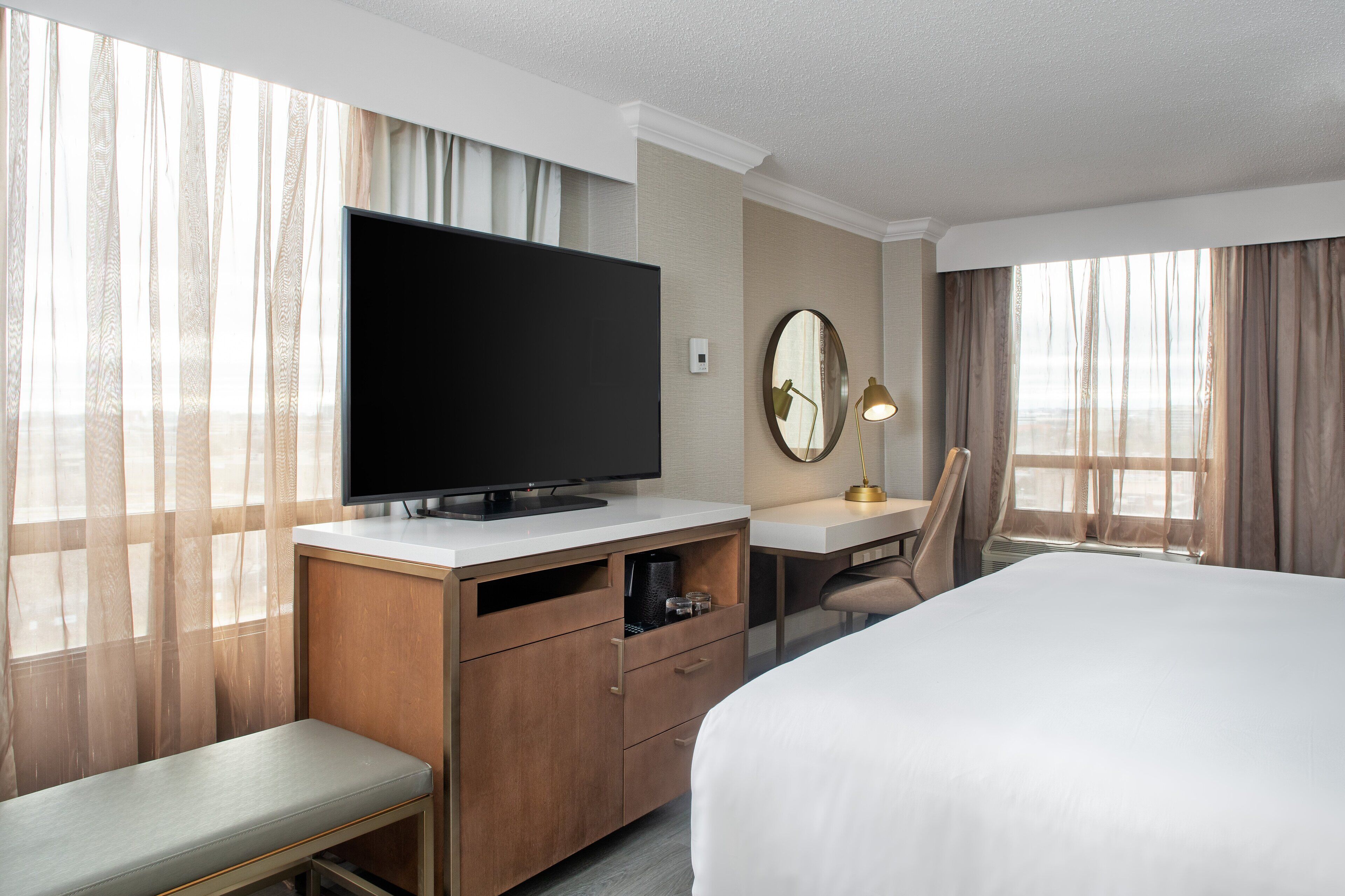 Photo - Crowne Plaza Toronto Airport by IHG