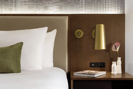 Crowne Plaza Toronto Airport, an IHG Hotel - Image 58