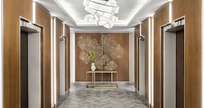 Crowne Plaza Toronto Airport by IHG