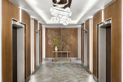Crowne Plaza Toronto Airport by IHG