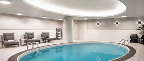 Piscine couverte