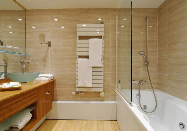 Bathroom - Best Western Golf Hotel (La Grande-Motte)