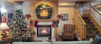 Country Inn & Suites by Radisson, Dundee, MI