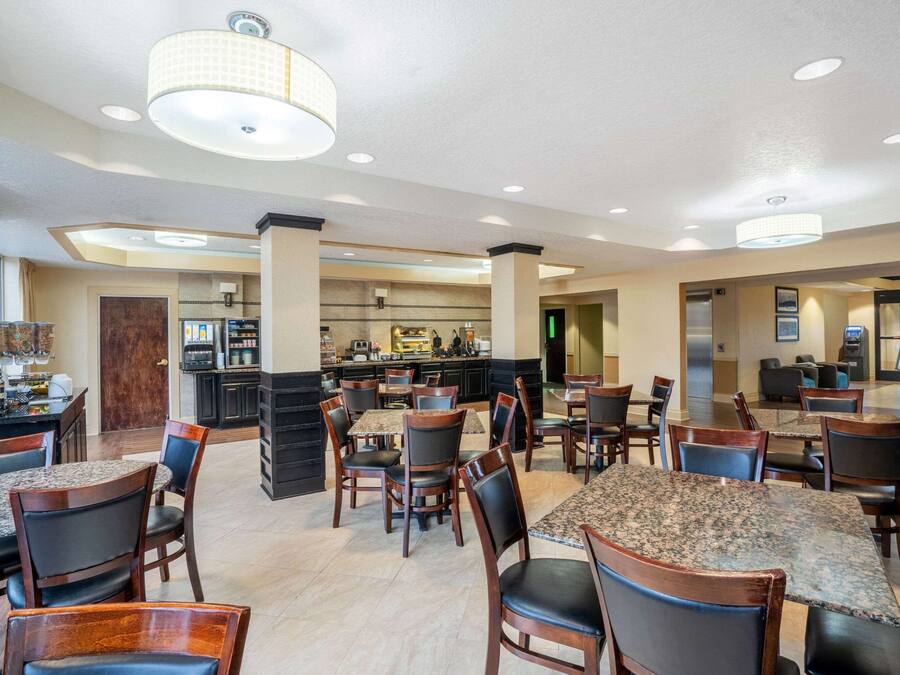 Free daily full breakfast