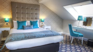 Individuelt dekorert, individuelt innredet og skrivebord