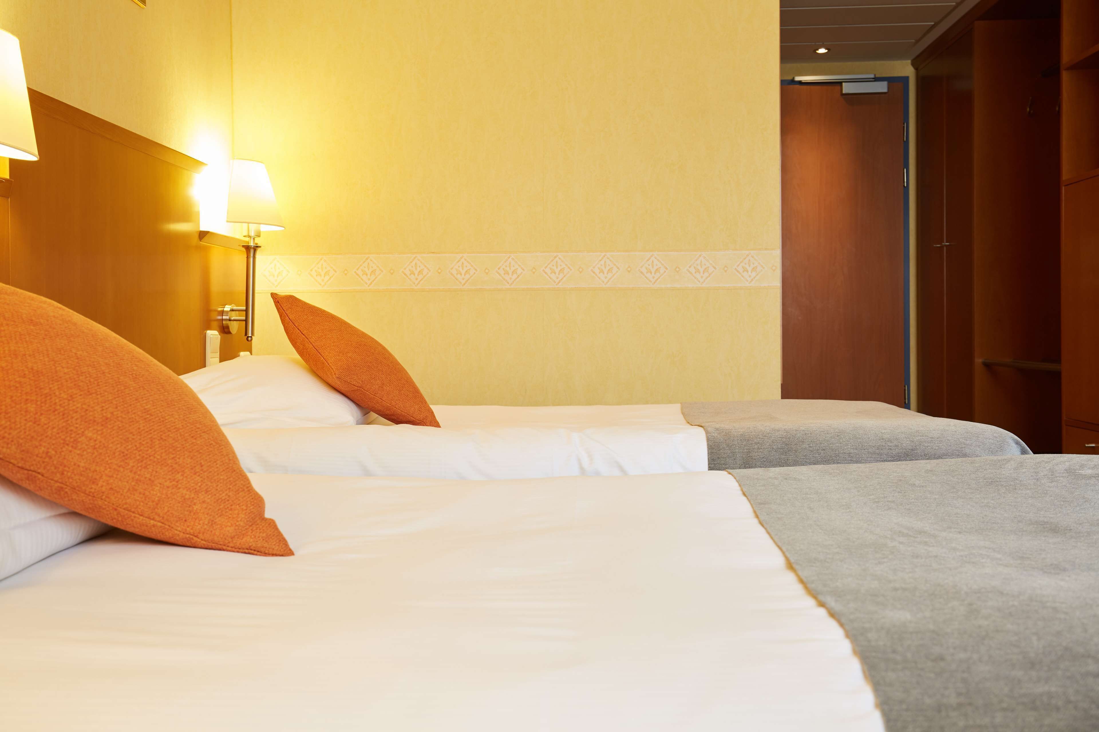 Standard Twin Room (Standard Plus)