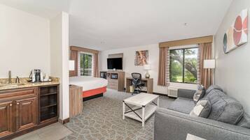 Edredón, camas con pillow-top y escritorio