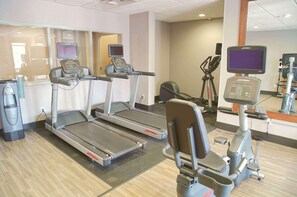 Fitness facility - Hampton Inn & Suites Cathedral City (Cathedral City)