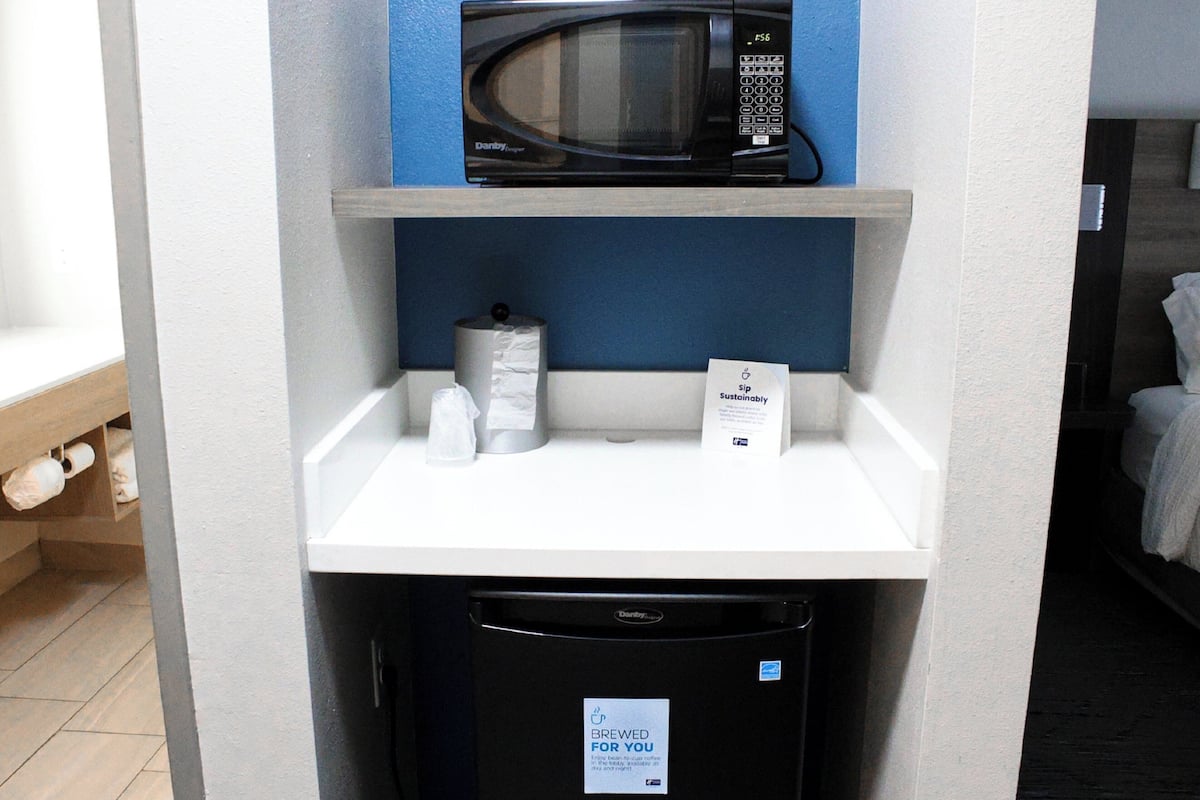 Coffres-forts dans les chambres, bureau