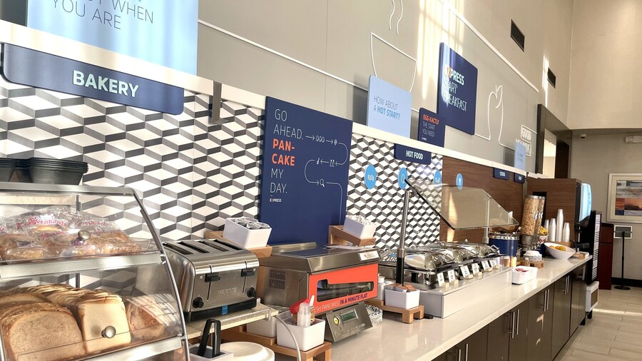 Holiday Inn Express Hotel & Suites Hermosa Beach by IHG