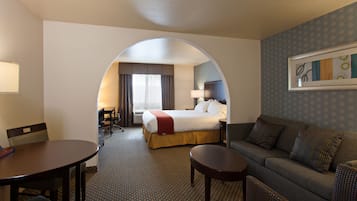 Ylelliset vuodevaatteet, työpöytä