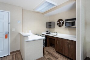 Suite, 1 llit de matrimoni gran (Roll-in Shower) | Minibar