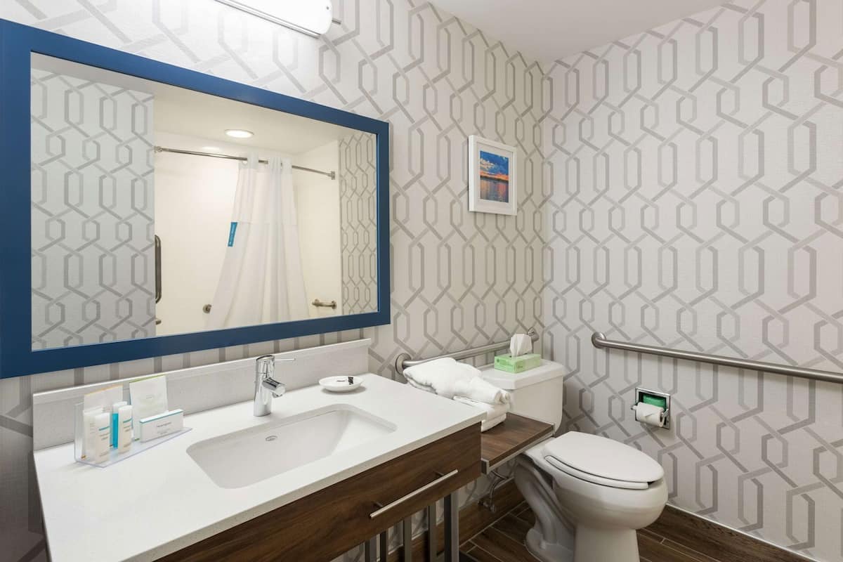 Bathroom | Free toiletries, hair dryer, towels, soap