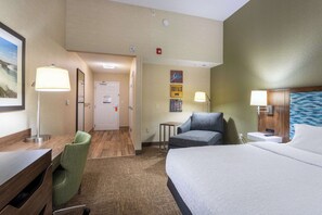 Studio, 1 King Bed, Accessible, Refrigerator & Microwave