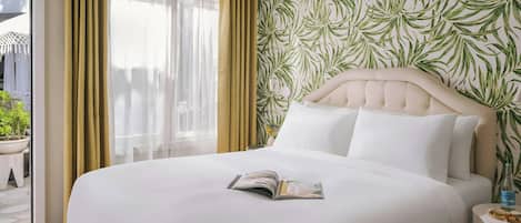 Individualmente mobiliados, espaço de trabalho para notebook