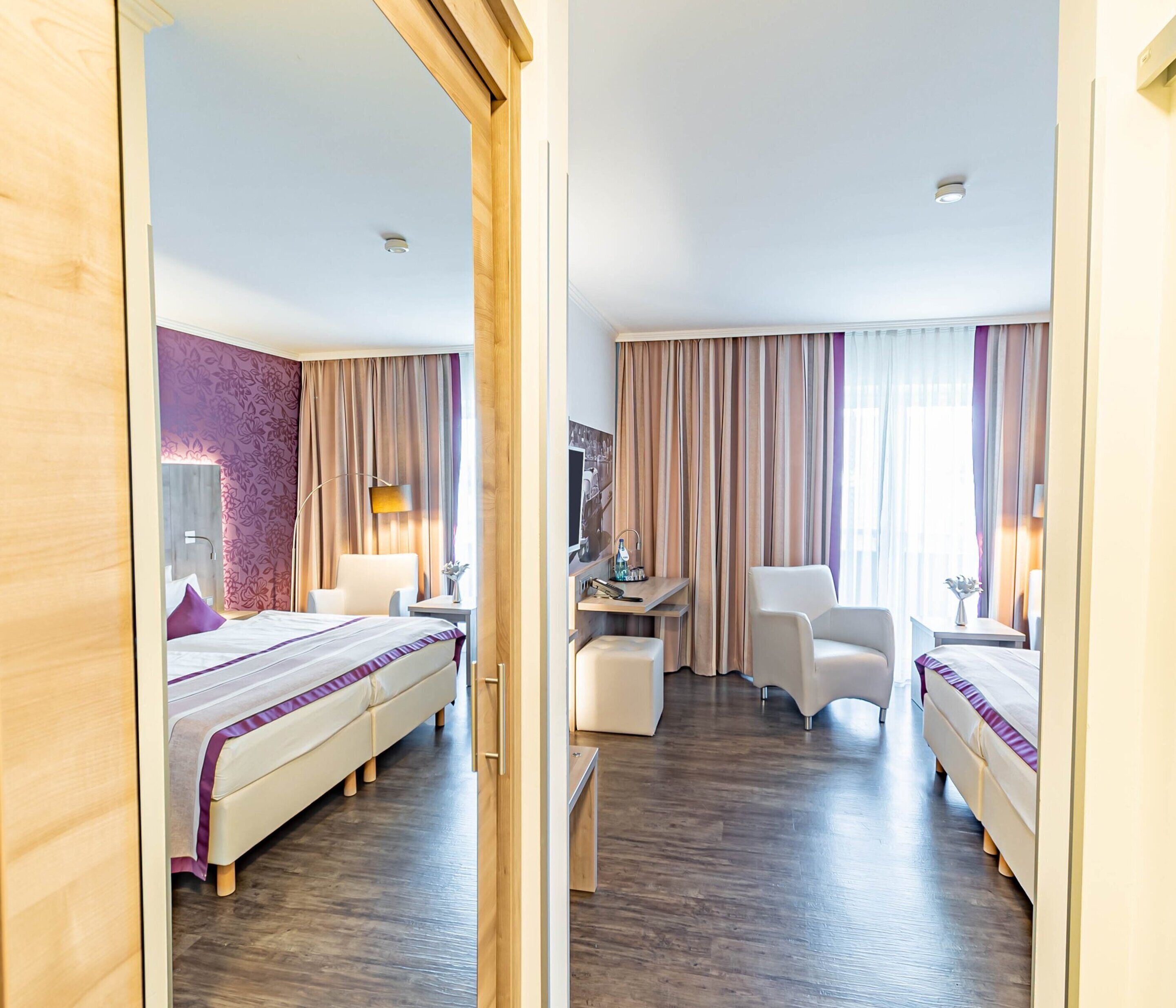 comfort double room single use, garden view | 1 bedroom, minibar, in-room safe, desk