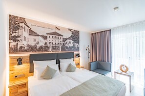 Chambre Double Confort, vue cour intérieure