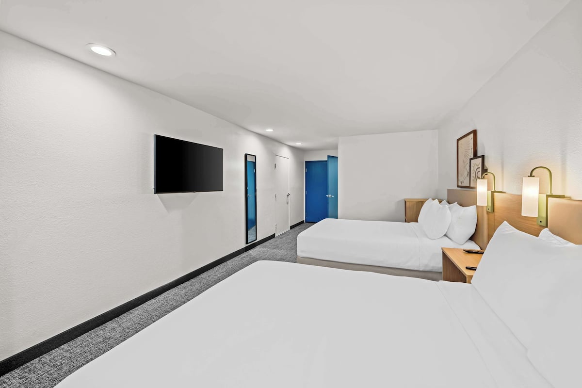 Room, 2 Queen Beds, Accessible, Bathtub (Mobililty) | Desk, blackout drapes, iron/ironing board, free WiFi