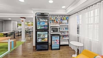 Snack bar