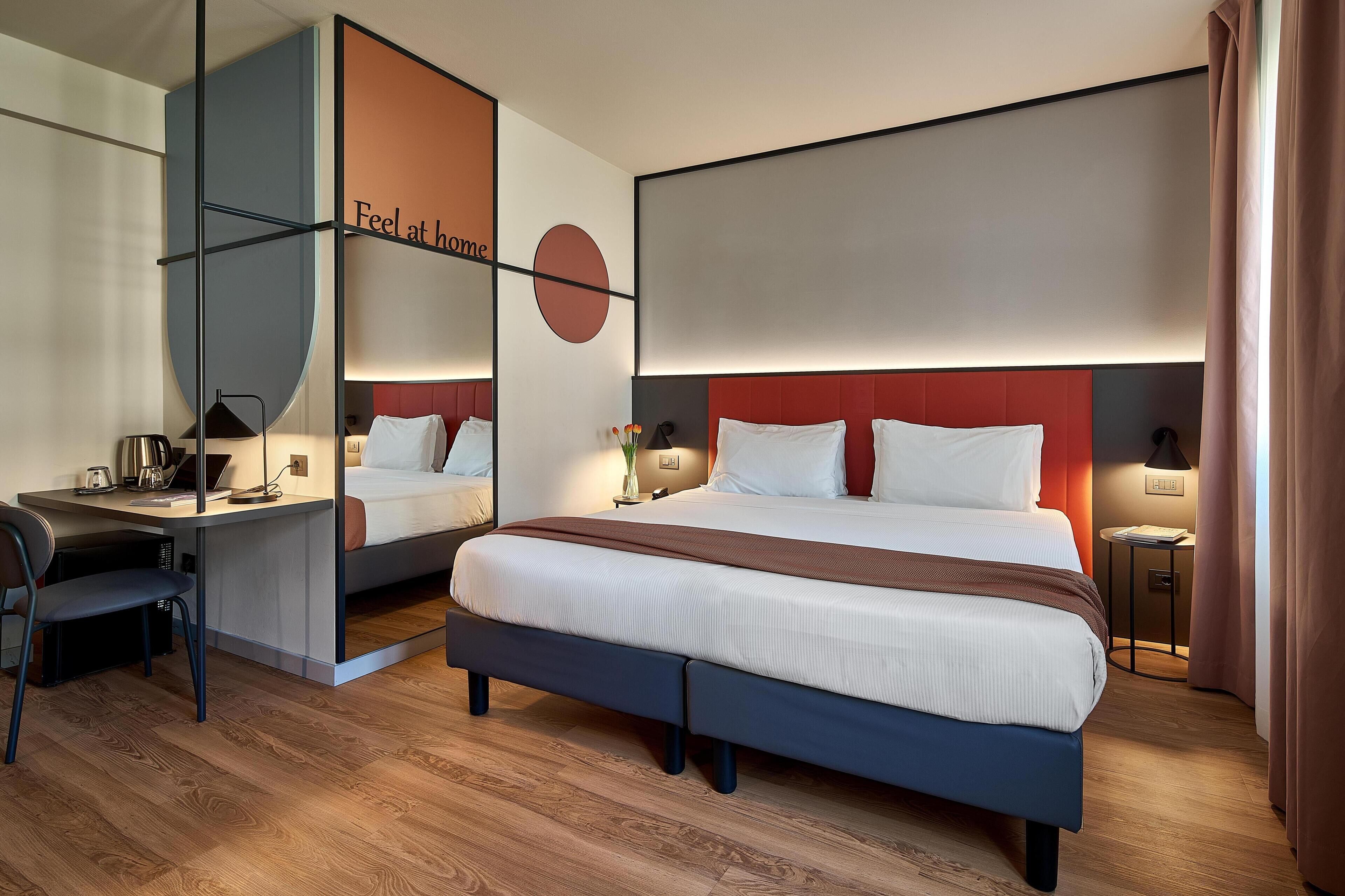 Cubrecamas, colchones con efecto memoria y minibar 