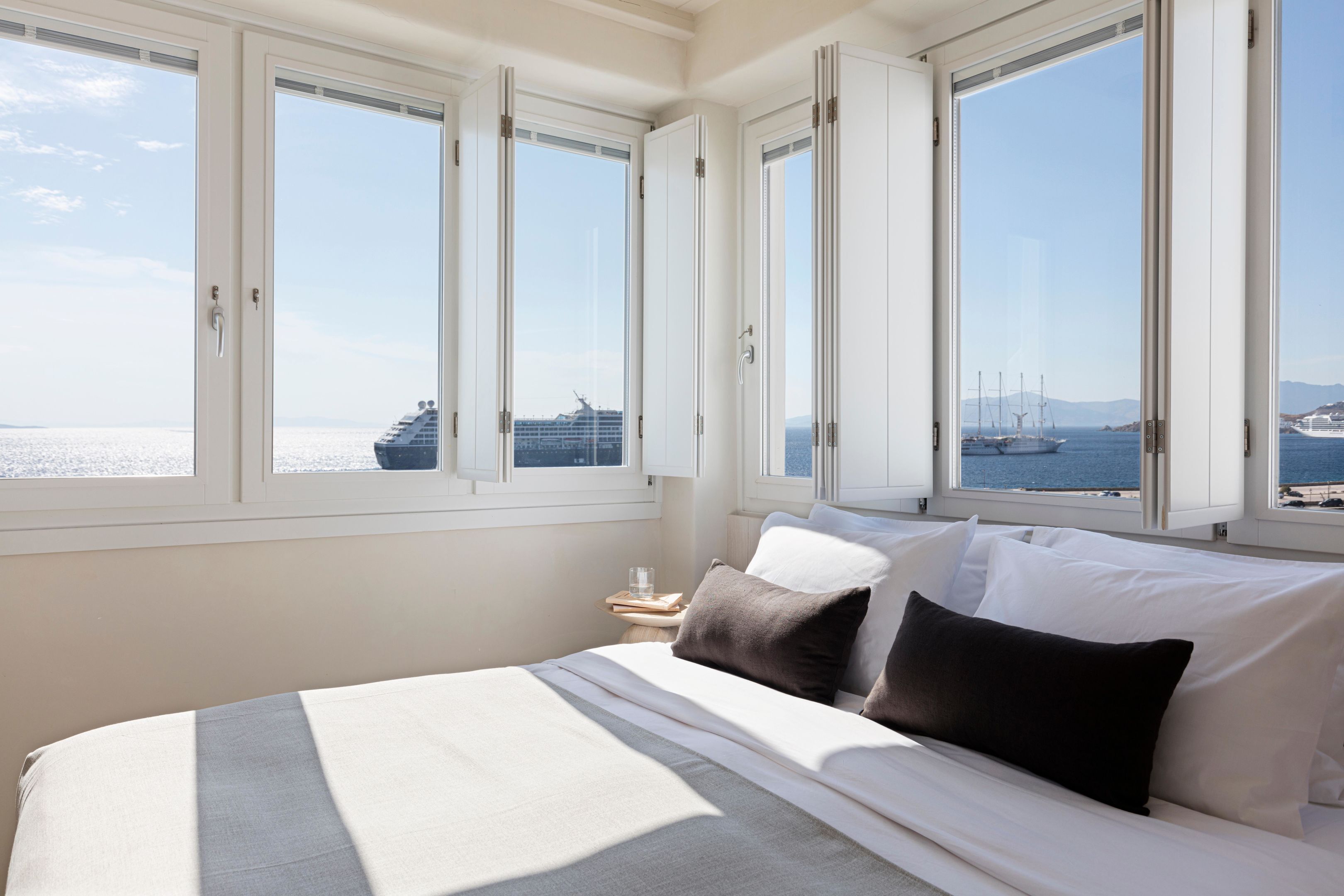 Superior Suite Sea view | Minibar, caja de seguridad en la habitación y decoración personalizada 