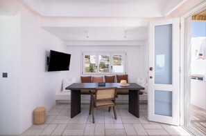 Premium Suite With Outdoor Jet Tub Sea View