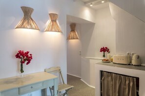 Villa, alberca privada, vista al mar (Zannetina) | Minibar, caja de seguridad en la habitación y decoración personalizada