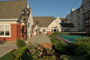 Sport court