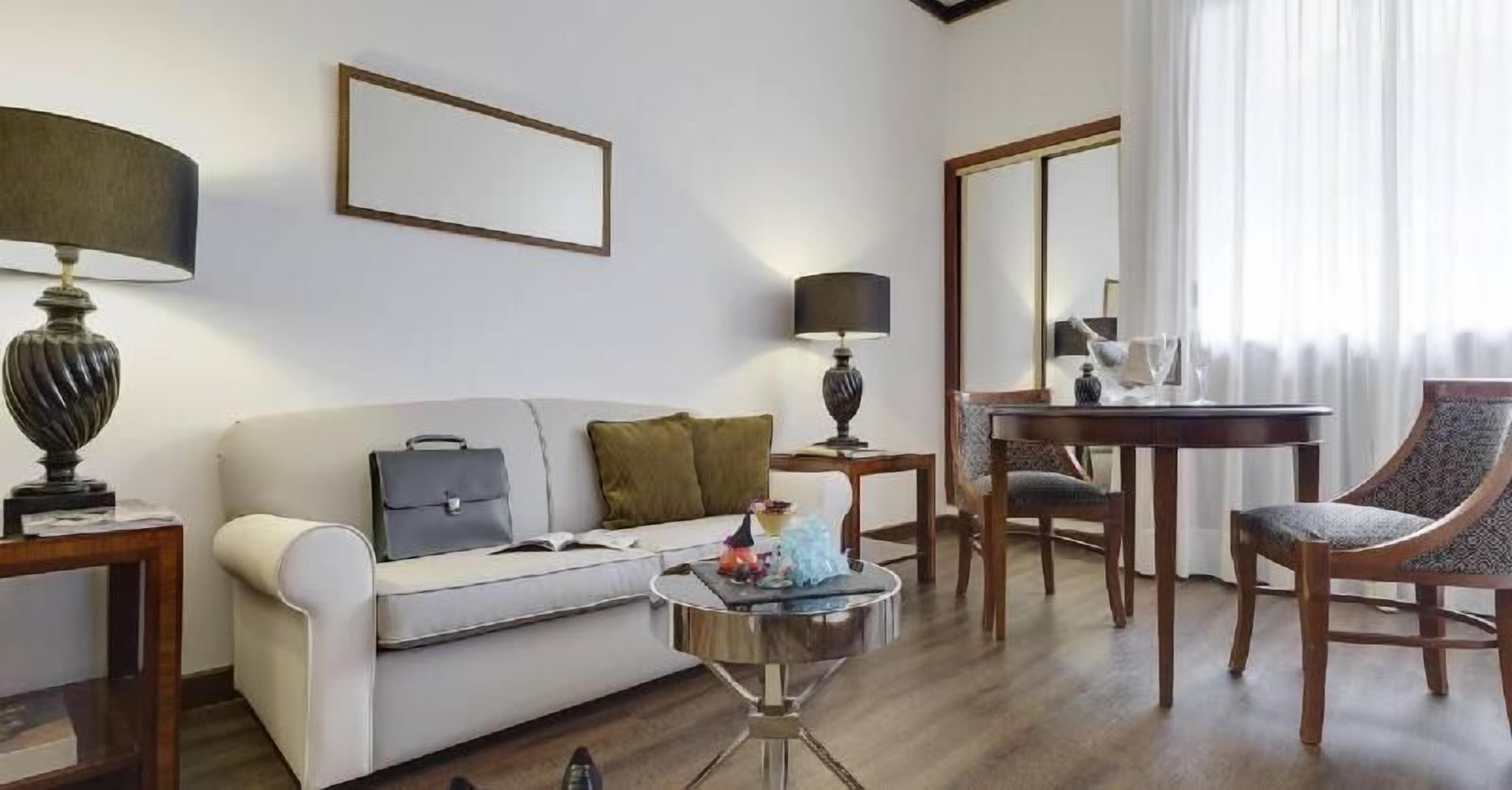 Living area | 42-inch LCD TV with premium channels, TV, pay movies