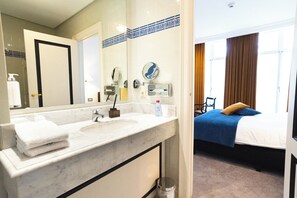 Junior-Suite | Badezimmer
